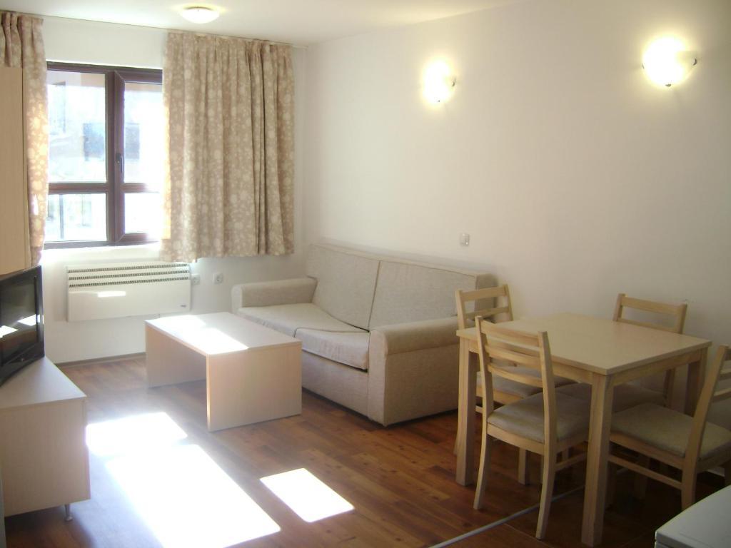 Gondola Apartments & Suites Bansko Quarto foto